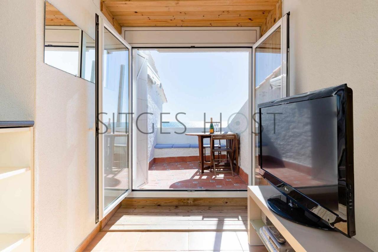 Alojáte en una torre sobre el mar Apartamento Sitges Exterior foto
