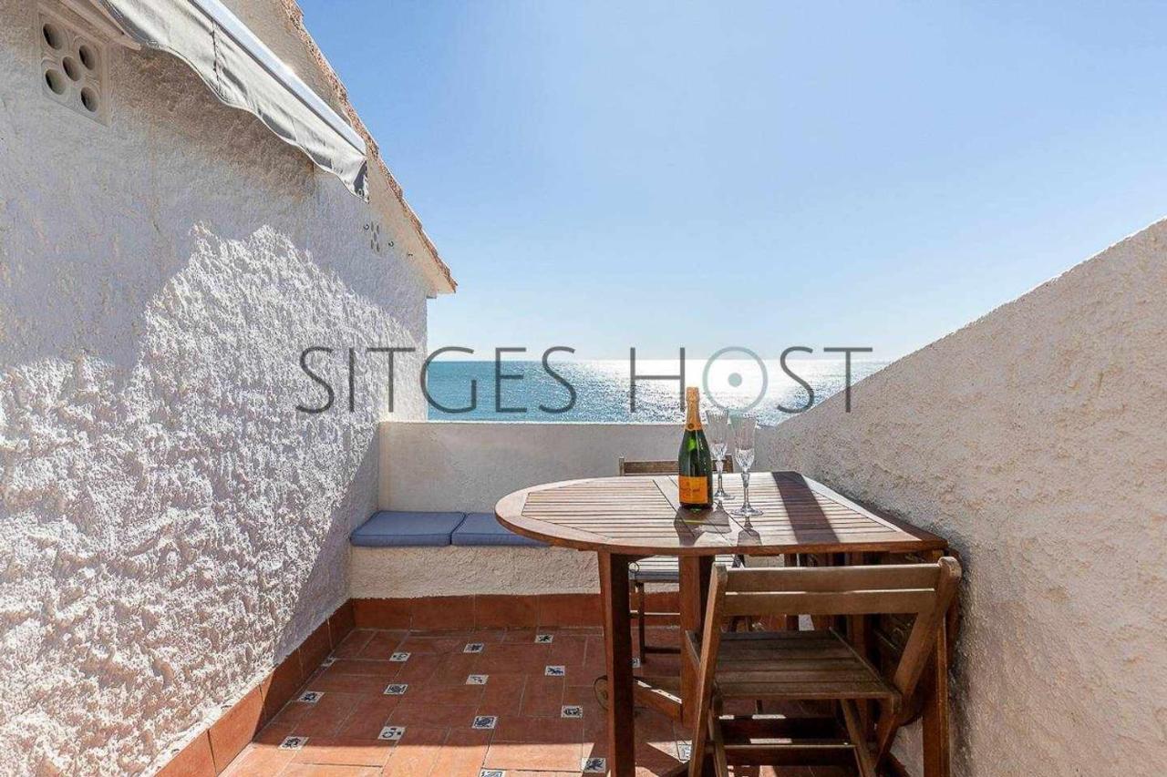 Alojáte en una torre sobre el mar Apartamento Sitges Exterior foto