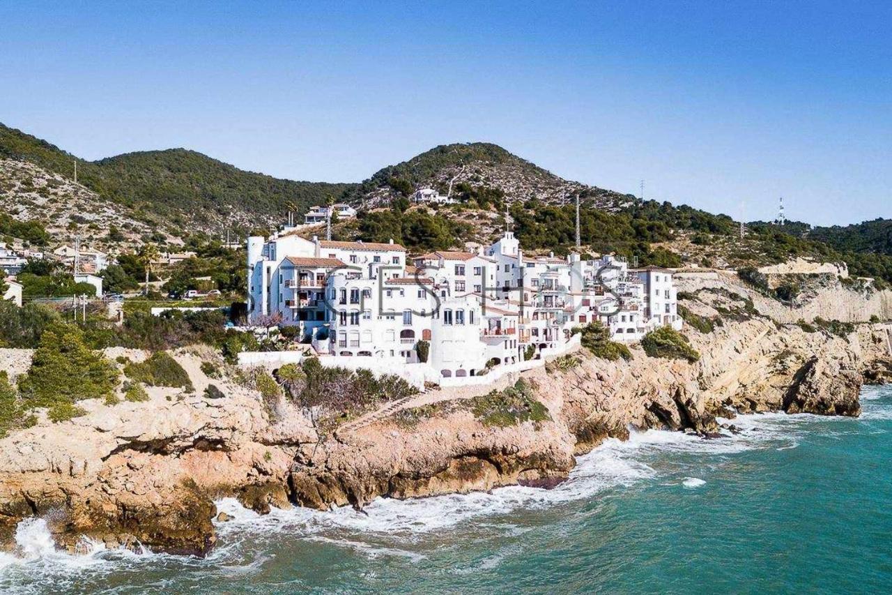 Alojáte en una torre sobre el mar Apartamento Sitges Exterior foto
